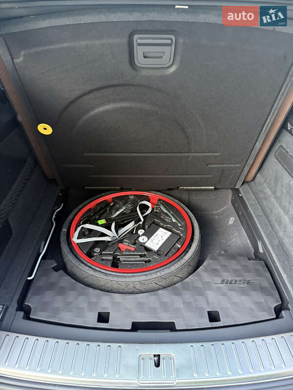 Внедорожник / Кроссовер Porsche Cayenne 2018 в Львове