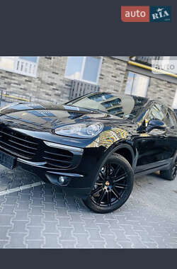 Porsche Cayenne 2015