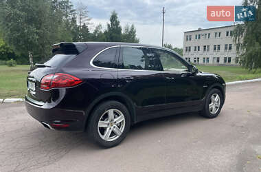 Внедорожник / Кроссовер Porsche Cayenne 2011 в 