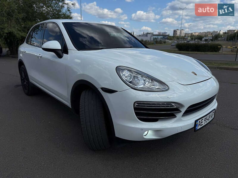 Позашляховик / Кросовер Porsche Cayenne 2013 в Кривому Розі