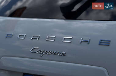 Внедорожник / Кроссовер Porsche Cayenne 2013 в 