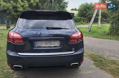 Позашляховик / Кросовер Porsche Cayenne 2014 в 