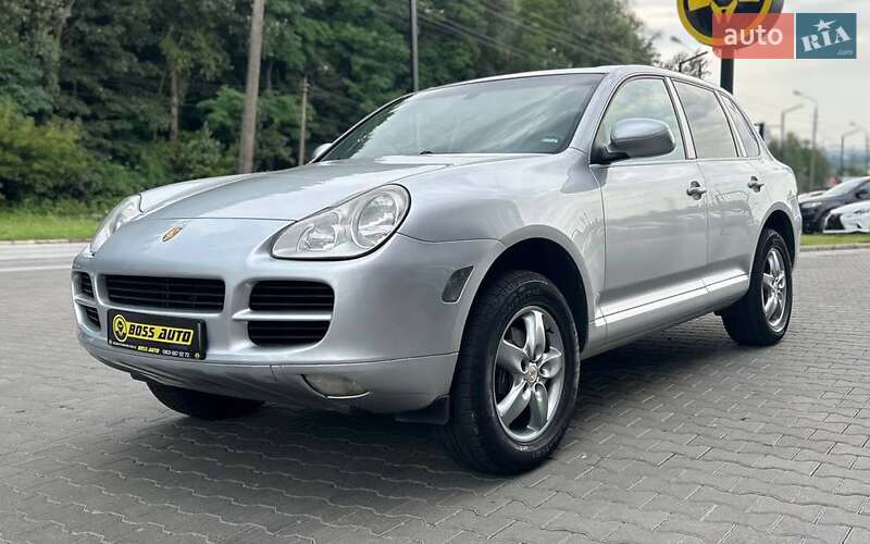 Внедорожник / Кроссовер Porsche Cayenne 2005 в Черновцах