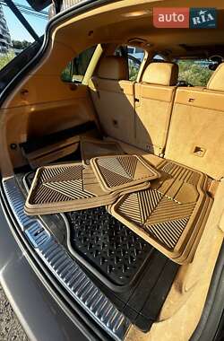 Внедорожник / Кроссовер Porsche Cayenne 2013 в 