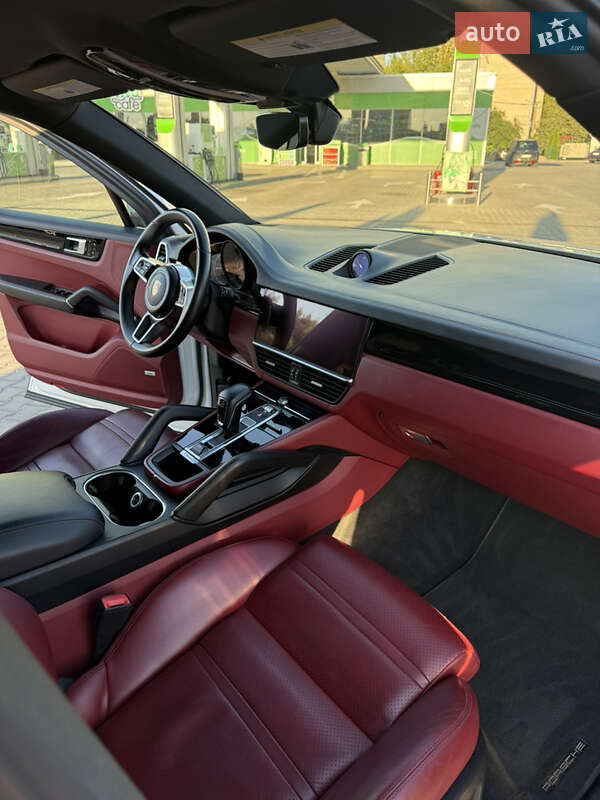Внедорожник / Кроссовер Porsche Cayenne 2019 в Виннице фото 22 Внедорожник / Кроссовер Porsche Cayenne 2019 в Виннице