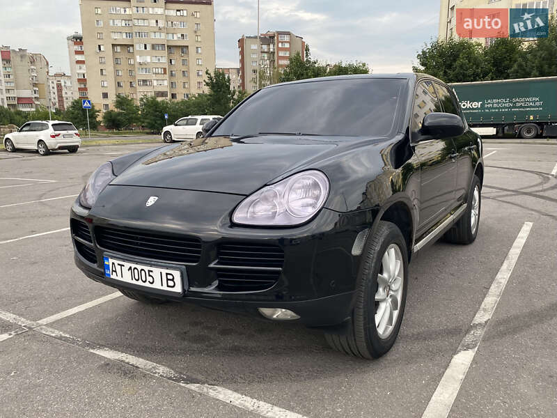 Внедорожник / Кроссовер Porsche Cayenne 2005 в Ивано-Франковске