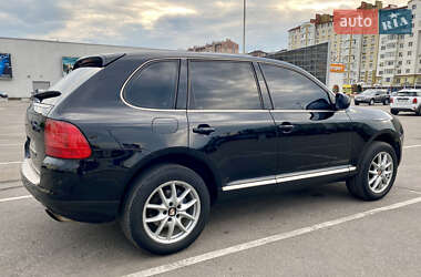 Внедорожник / Кроссовер Porsche Cayenne 2005 в 