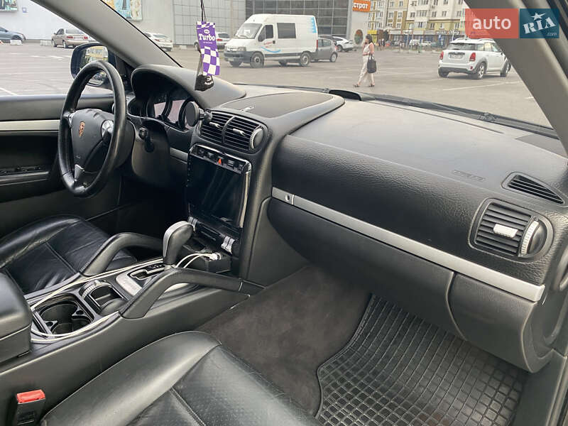 Внедорожник / Кроссовер Porsche Cayenne 2005 в Ивано-Франковске