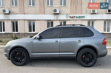 Внедорожник / Кроссовер Porsche Cayenne 2004 в 