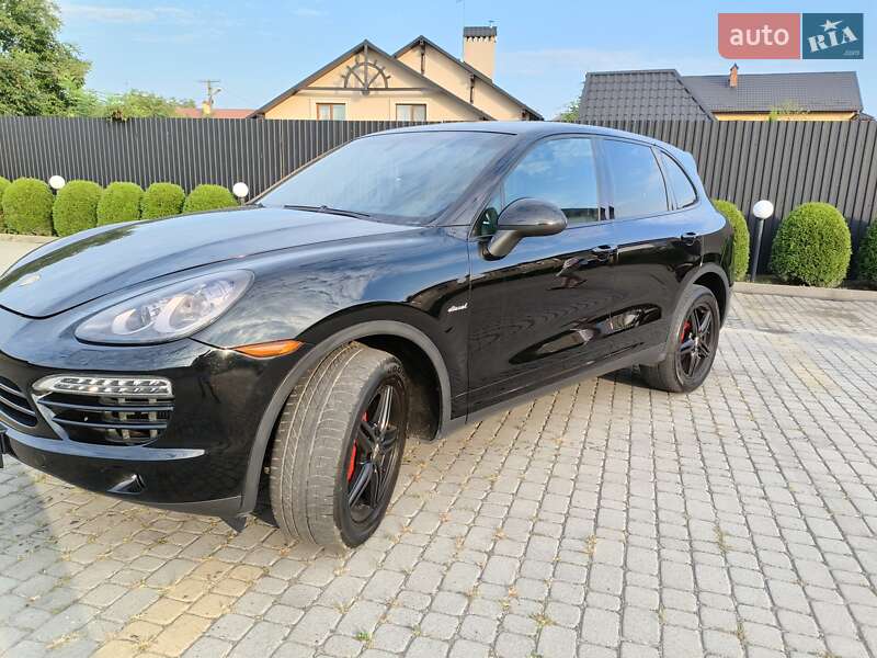 Внедорожник / Кроссовер Porsche Cayenne 2013 в Львове