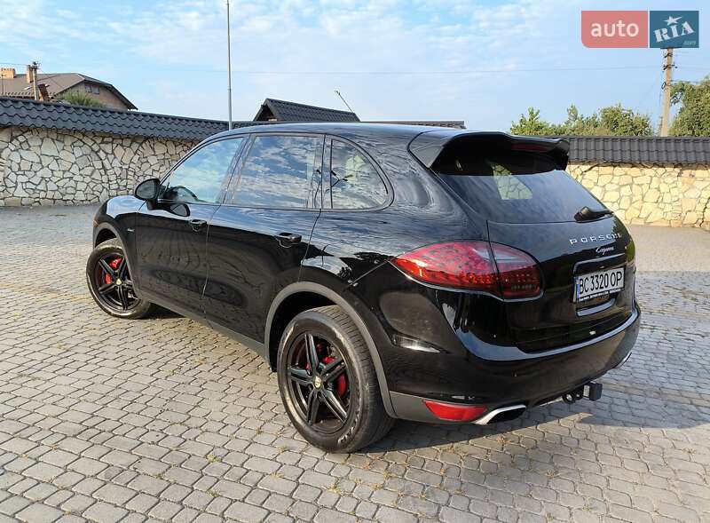 Внедорожник / Кроссовер Porsche Cayenne 2013 в Львове