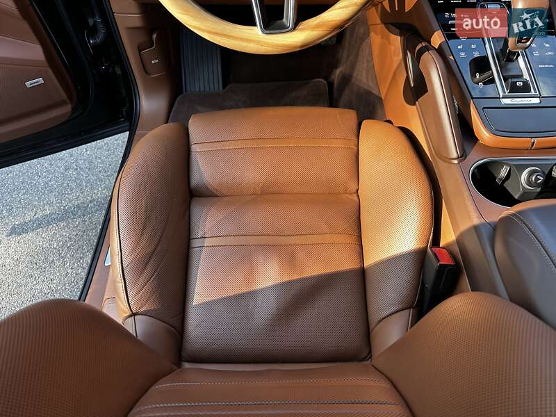 Позашляховик / Кросовер Porsche Cayenne 2018 в Києві
