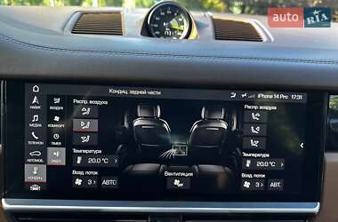 Внедорожник / Кроссовер Porsche Cayenne 2018 в 