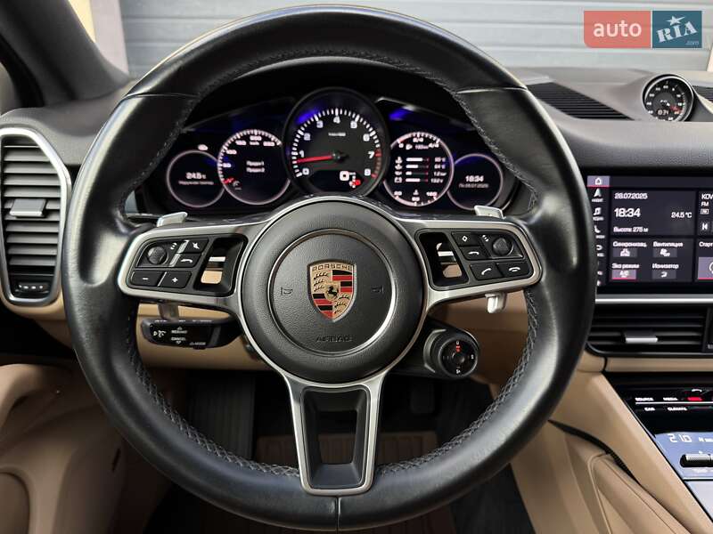 Внедорожник / Кроссовер Porsche Cayenne 2019 в Стрые