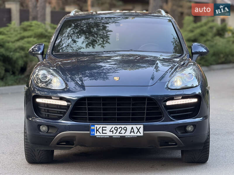 Porsche Cayenne 2012