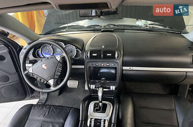 Внедорожник / Кроссовер Porsche Cayenne 2005 в 