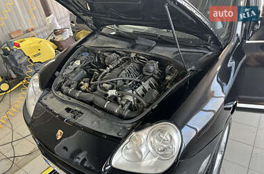 Внедорожник / Кроссовер Porsche Cayenne 2005 в 