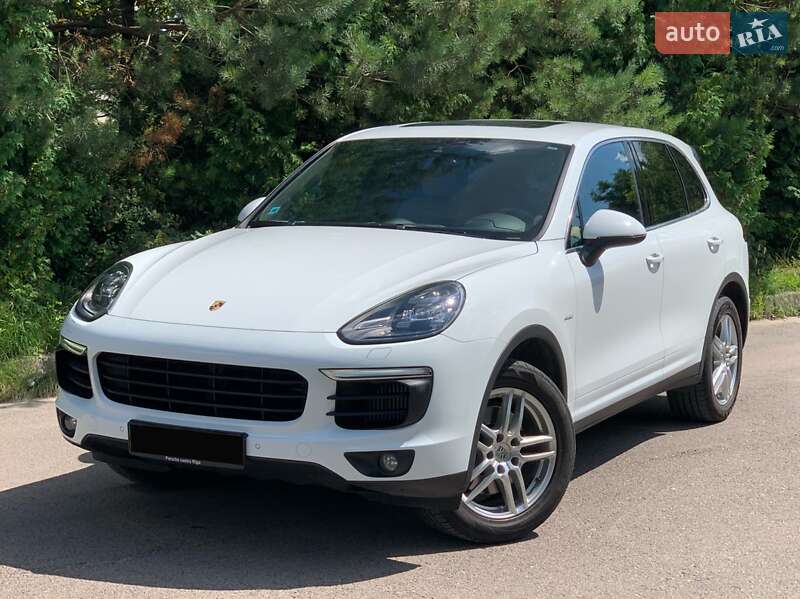 Porsche Cayenne 2015