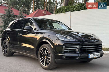 Внедорожник / Кроссовер Porsche Cayenne 2019 в 