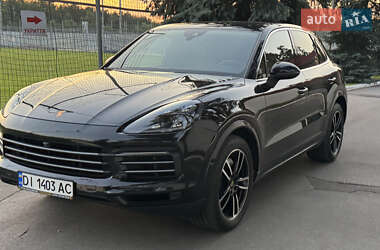 Внедорожник / Кроссовер Porsche Cayenne 2019 в 