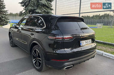 Внедорожник / Кроссовер Porsche Cayenne 2019 в 