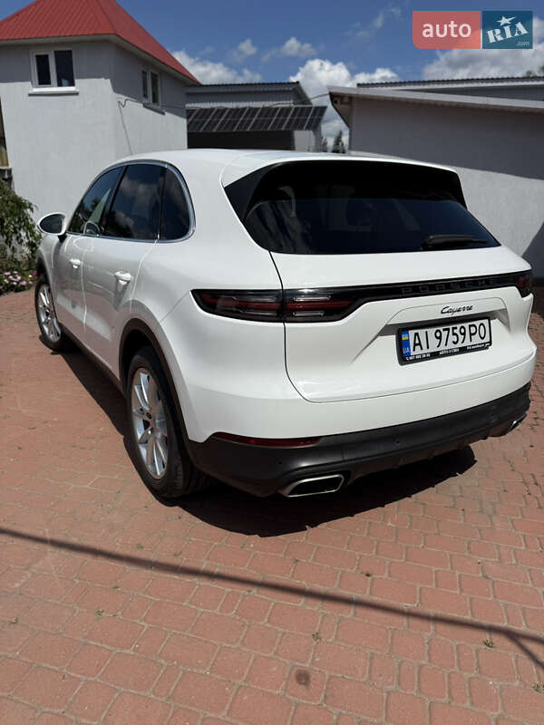 Позашляховик / Кросовер Porsche Cayenne 2019 в Фастові