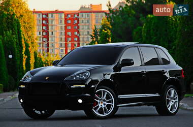 Внедорожник / Кроссовер Porsche Cayenne 2009 в 