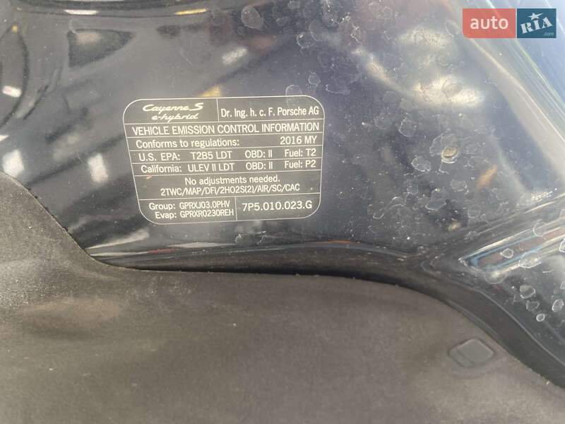 Позашляховик / Кросовер Porsche Cayenne 2016 в Львові фото 23 Позашляховик / Кросовер Porsche Cayenne 2016 в Львові