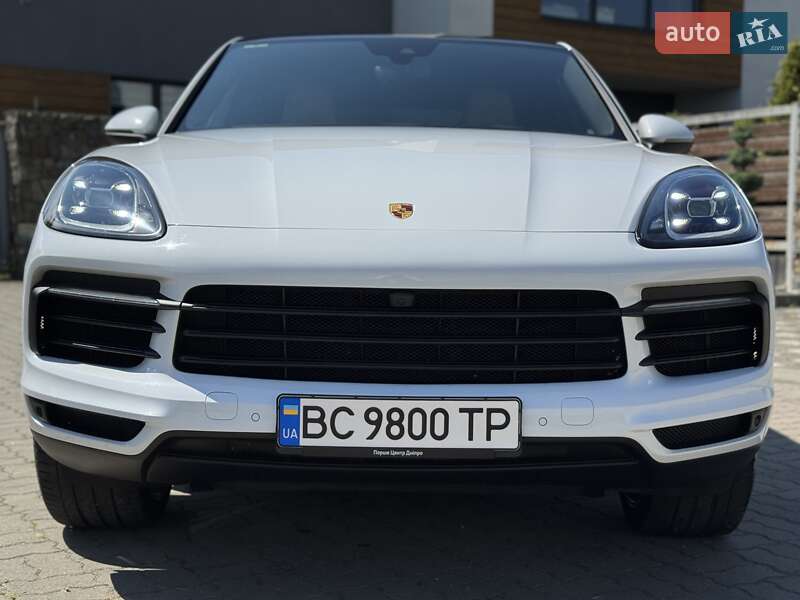 Позашляховик / Кросовер Porsche Cayenne 2019 в Стрию