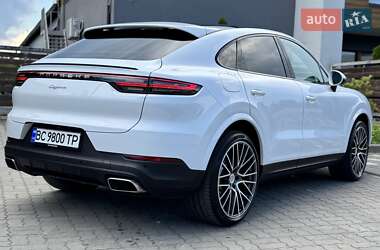 Внедорожник / Кроссовер Porsche Cayenne 2019 в 