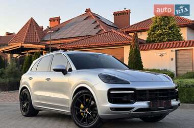 Внедорожник / Кроссовер Porsche Cayenne 2018 в Одессе