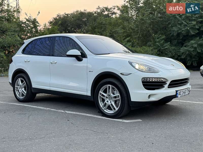 Позашляховик / Кросовер Porsche Cayenne 2013 в Дніпрі