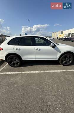 Porsche Cayenne 2014