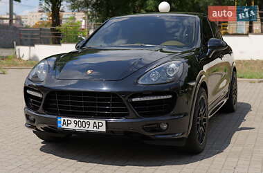 Позашляховик / Кросовер Porsche Cayenne 2013 в Запоріжжі