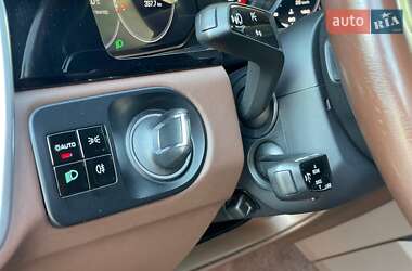 Внедорожник / Кроссовер Porsche Cayenne 2019 в 