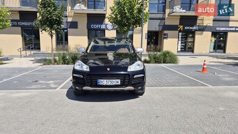 Позашляховик / Кросовер Porsche Cayenne 2008 в Пустомитах