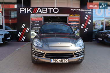 Porsche Cayenne 2014
