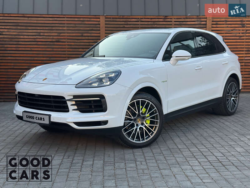 Porsche Cayenne 2020