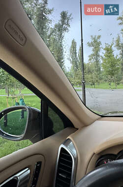 Внедорожник / Кроссовер Porsche Cayenne 2012 в 