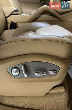 Внедорожник / Кроссовер Porsche Cayenne 2013 в 