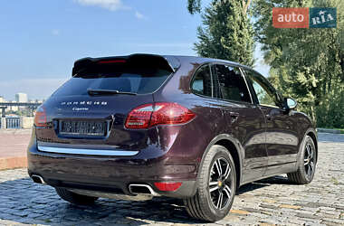 Внедорожник / Кроссовер Porsche Cayenne 2012 в 