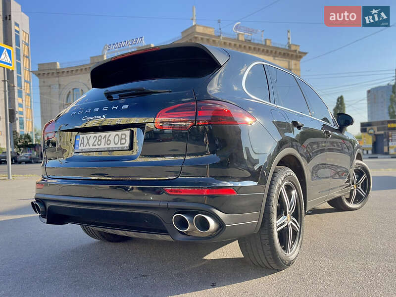 Внедорожник / Кроссовер Porsche Cayenne 2016 в Харькове фото 20 Внедорожник / Кроссовер Porsche Cayenne 2016 в Харькове