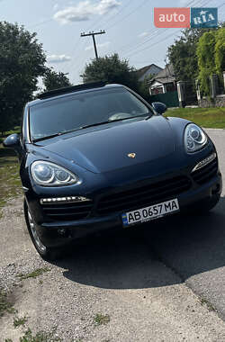 Porsche Cayenne 2011
