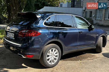 Внедорожник / Кроссовер Porsche Cayenne 2011 в 