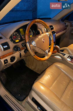 Внедорожник / Кроссовер Porsche Cayenne 2007 в 