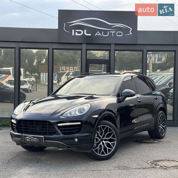 Porsche Cayenne 2011
