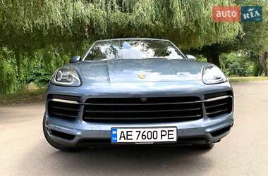 Внедорожник / Кроссовер Porsche Cayenne 2019 в 