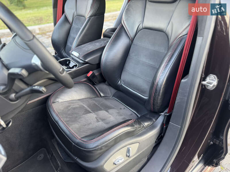 Внедорожник / Кроссовер Porsche Cayenne 2014 в Львове