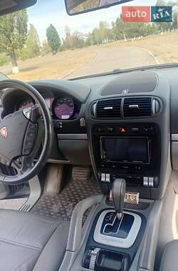 Внедорожник / Кроссовер Porsche Cayenne 2006 в 