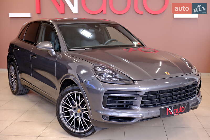 Внедорожник / Кроссовер Porsche Cayenne 2019 в Одессе